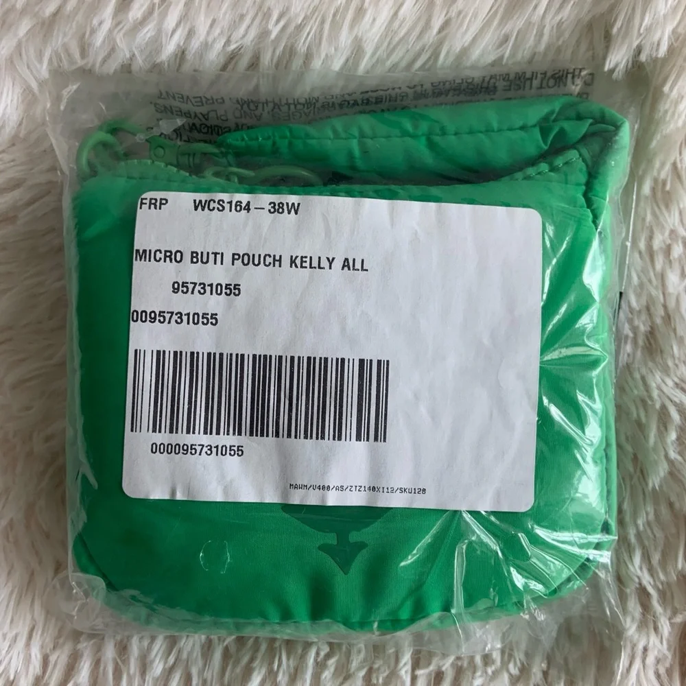 FP Movement ~ Micro Buti Pouch ~                                  * N W T * - Picture 2 of 13